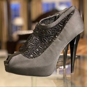 Lace Peep Toe Ankle Boots Booties